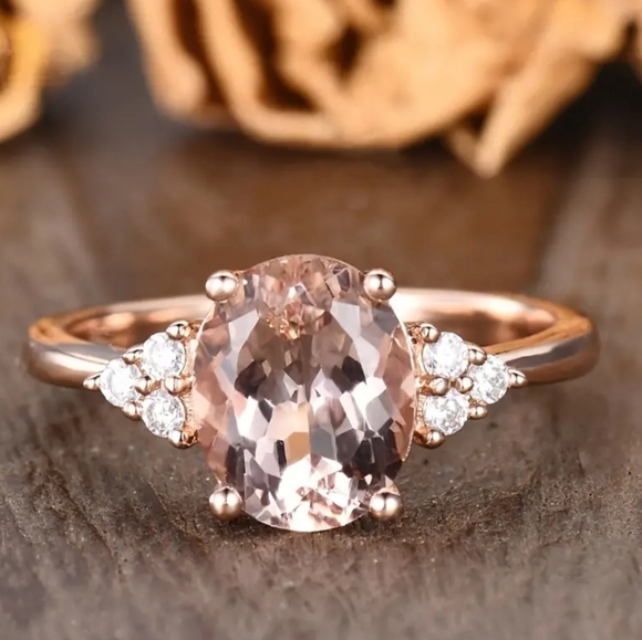 Jewelry - Beautiful Rose Gold Ring